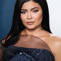 Kardashian Family Brow Artist Kelley Baker Reveals How You Can Get Flawless Arches Like Kylie & Khloe – Hollywood Life