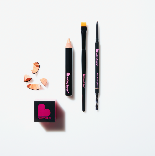 EVERYDAY BROW ESSENTIALS KIT w/ Brow Defining Pencil